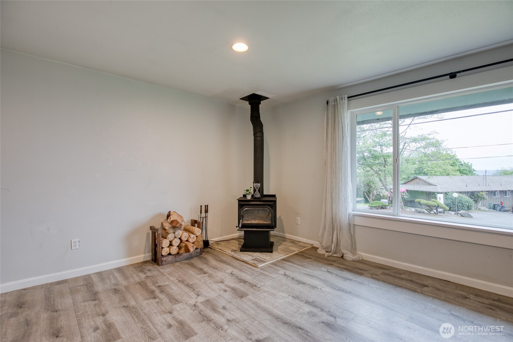 425 Beacon Hill Drive Hoquiam WA 98550