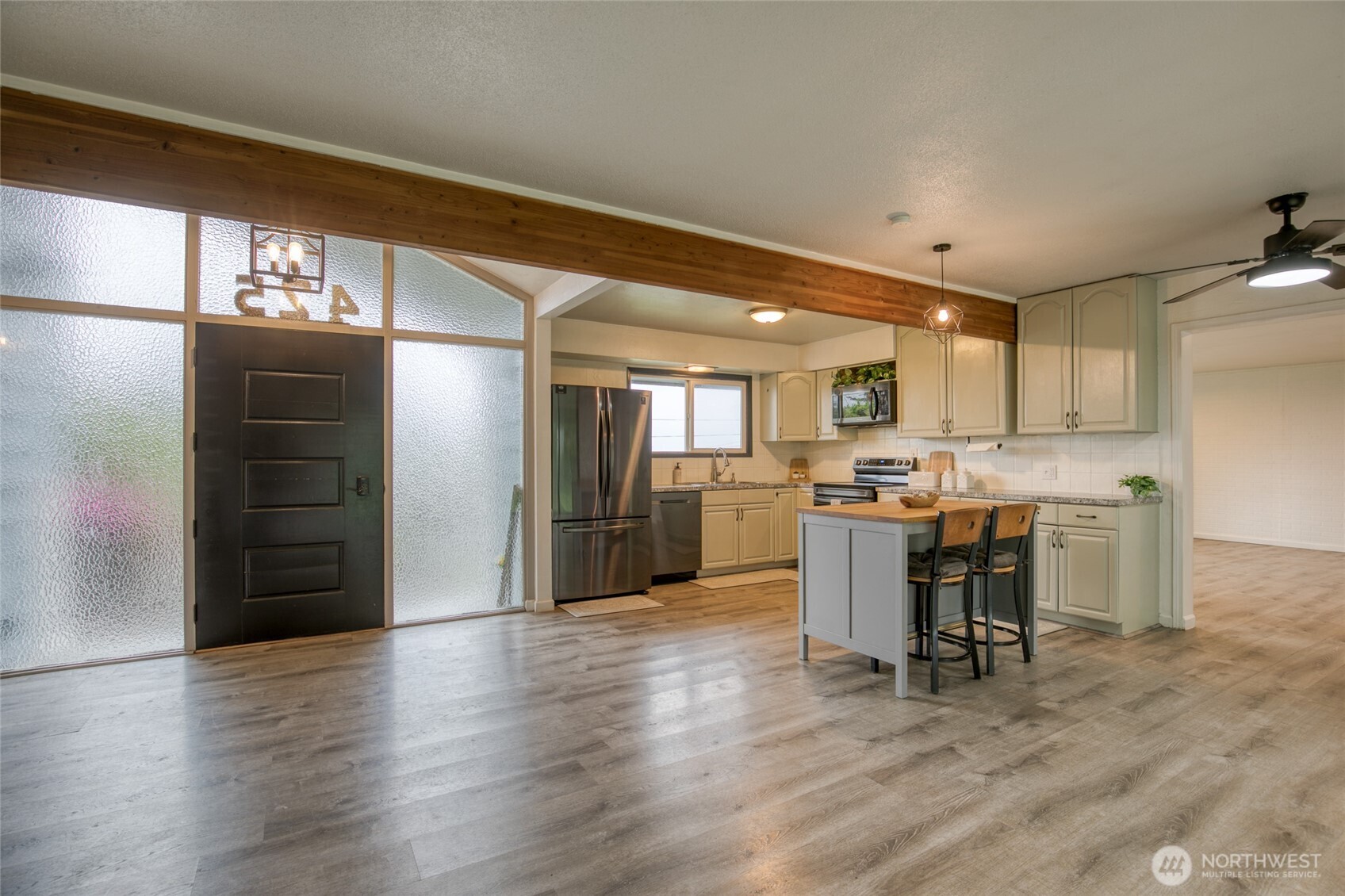 425 Beacon Hill Drive Hoquiam WA 98550