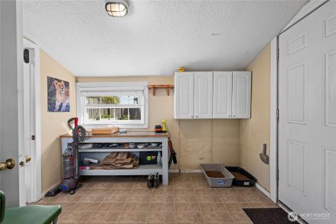 1310 44th Place Seaview WA 98644