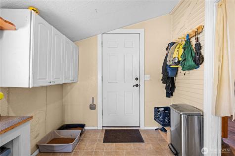 1310 44th Place Seaview WA 98644