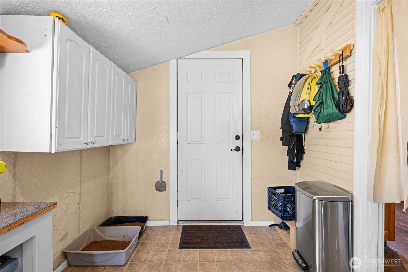 1310 44th Place Seaview WA 98644