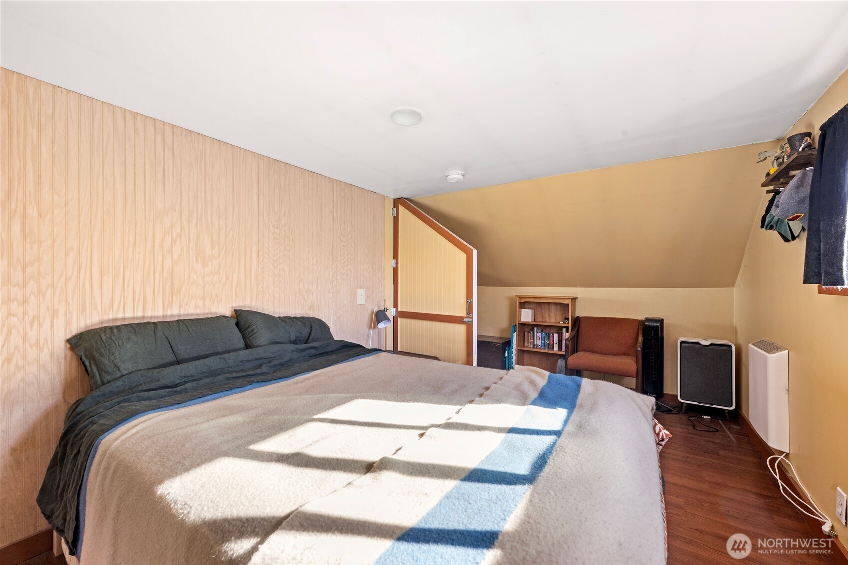 1310 44th Place Seaview WA 98644