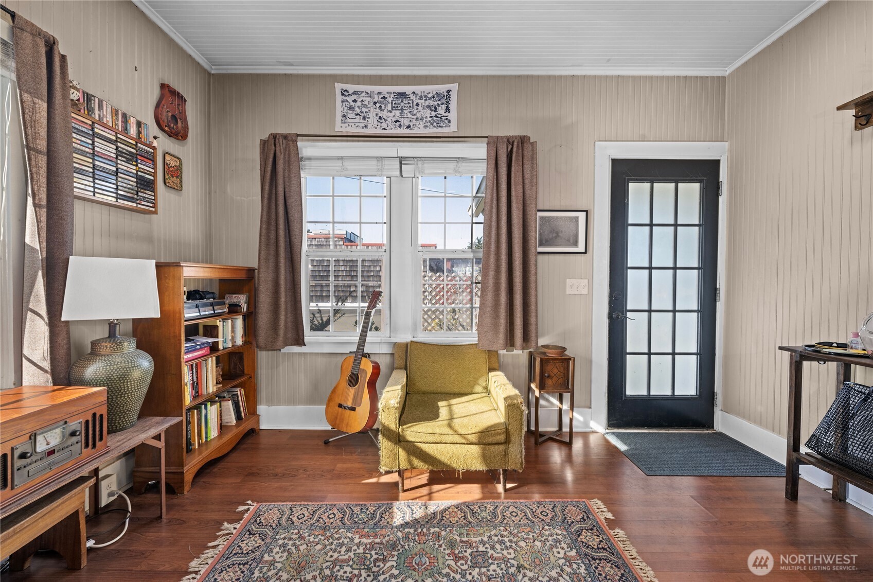 1310 44th Place Seaview WA 98644