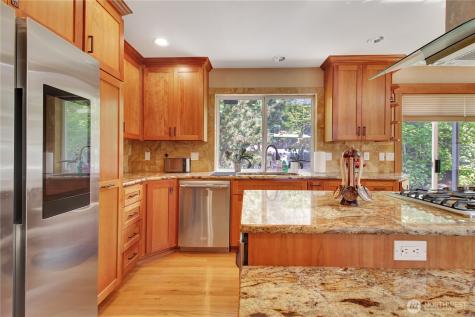 7718 78th Place NE Marysville WA 98270
