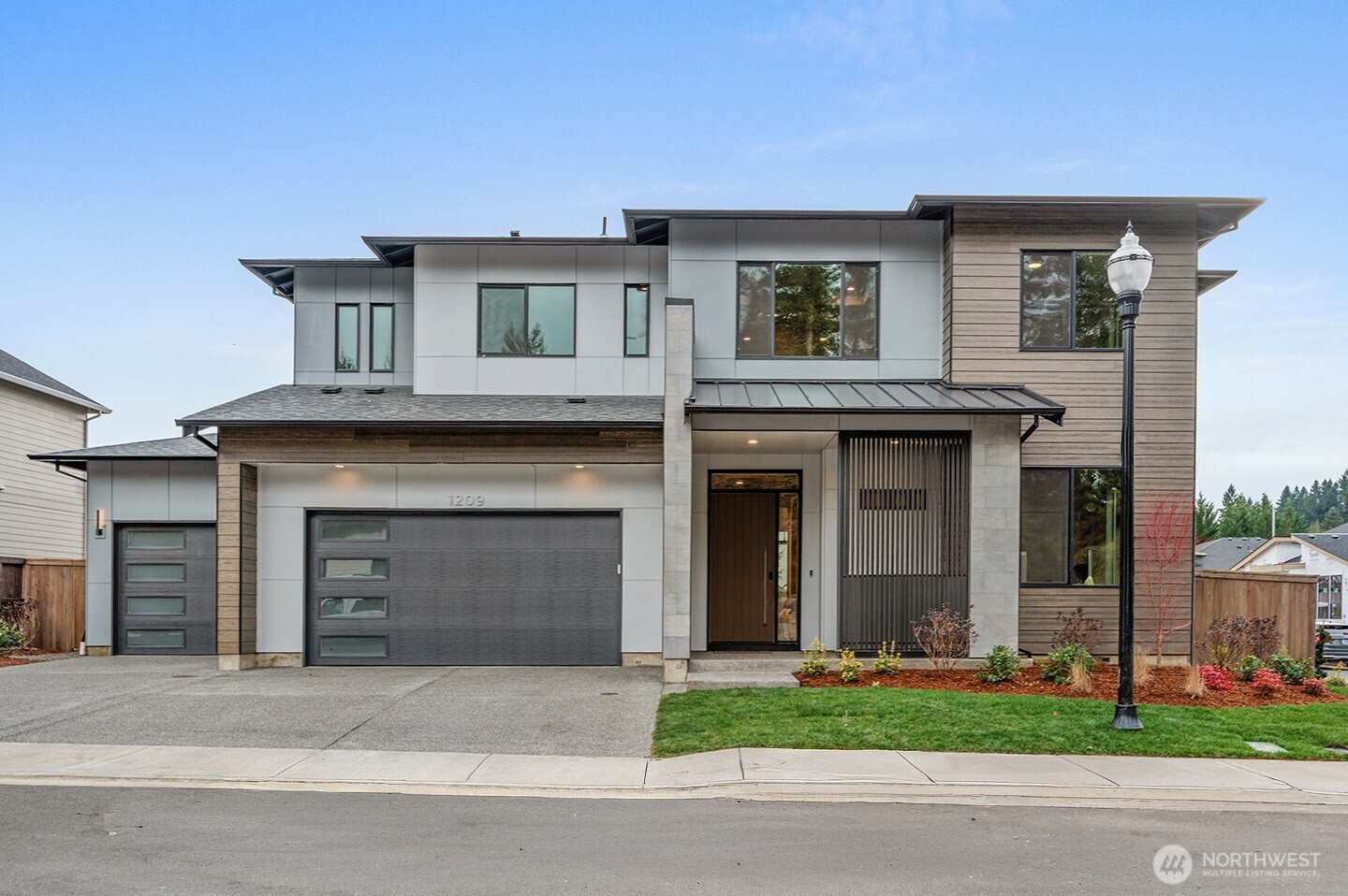 1204 NW 150th Street Vancouver WA 98685