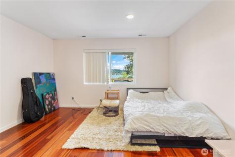9844 Arrowsmith Avenue S Seattle WA 98118