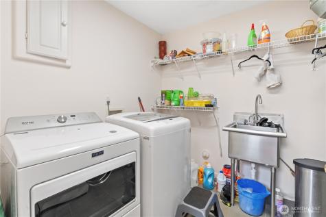 9844 Arrowsmith Avenue S Seattle WA 98118