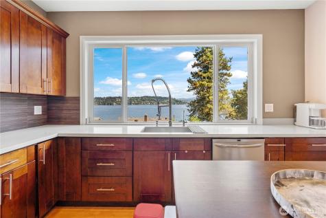 9844 Arrowsmith Avenue S Seattle WA 98118