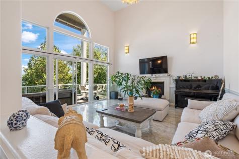9844 Arrowsmith Avenue S Seattle WA 98118