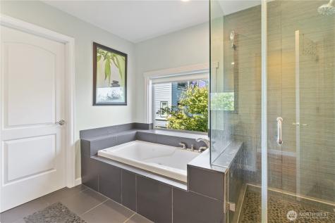 9844 Arrowsmith Avenue S Seattle WA 98118
