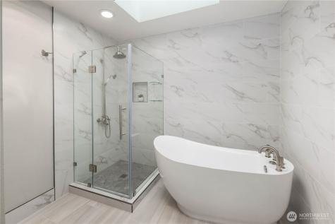 6021 158th Place NE Redmond WA 98052