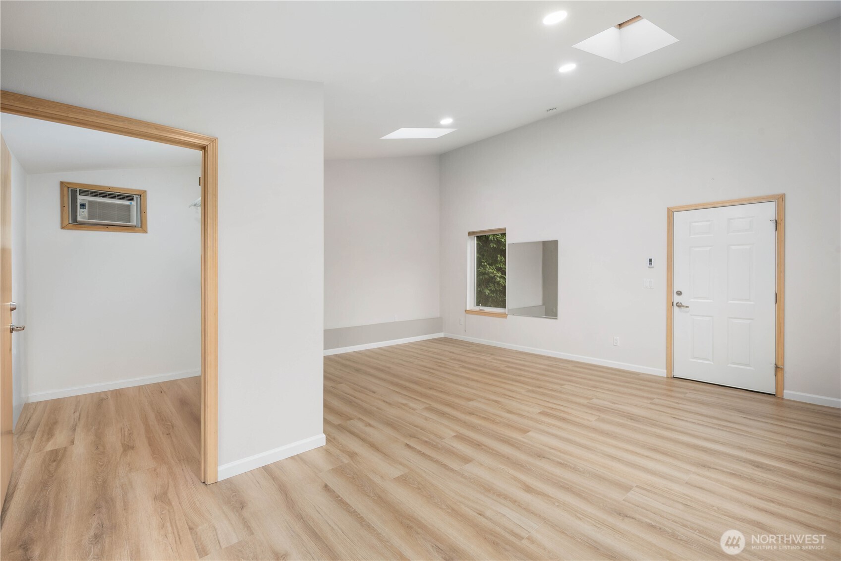 6021 158th Place NE Redmond WA 98052