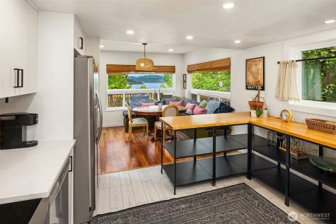 9823 Arrowsmith Avenue S Seattle WA 98118