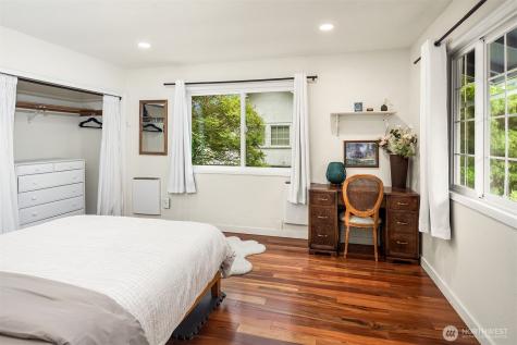 9823 Arrowsmith Avenue S Seattle WA 98118