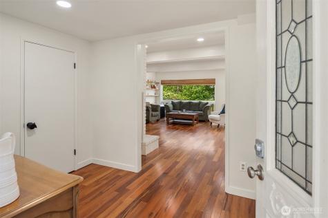 9823 Arrowsmith Avenue S Seattle WA 98118