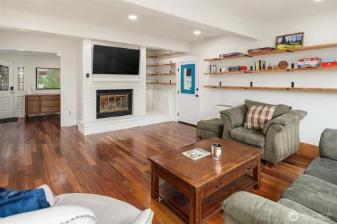 9823 Arrowsmith Avenue S Seattle WA 98118