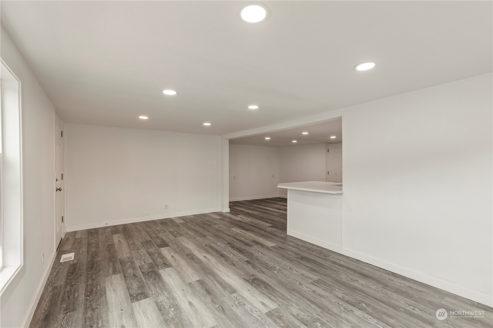 15806 54th Street Court E Sumner WA 98390