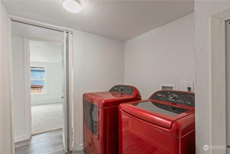 15806 54th Street Court E Sumner WA 98390