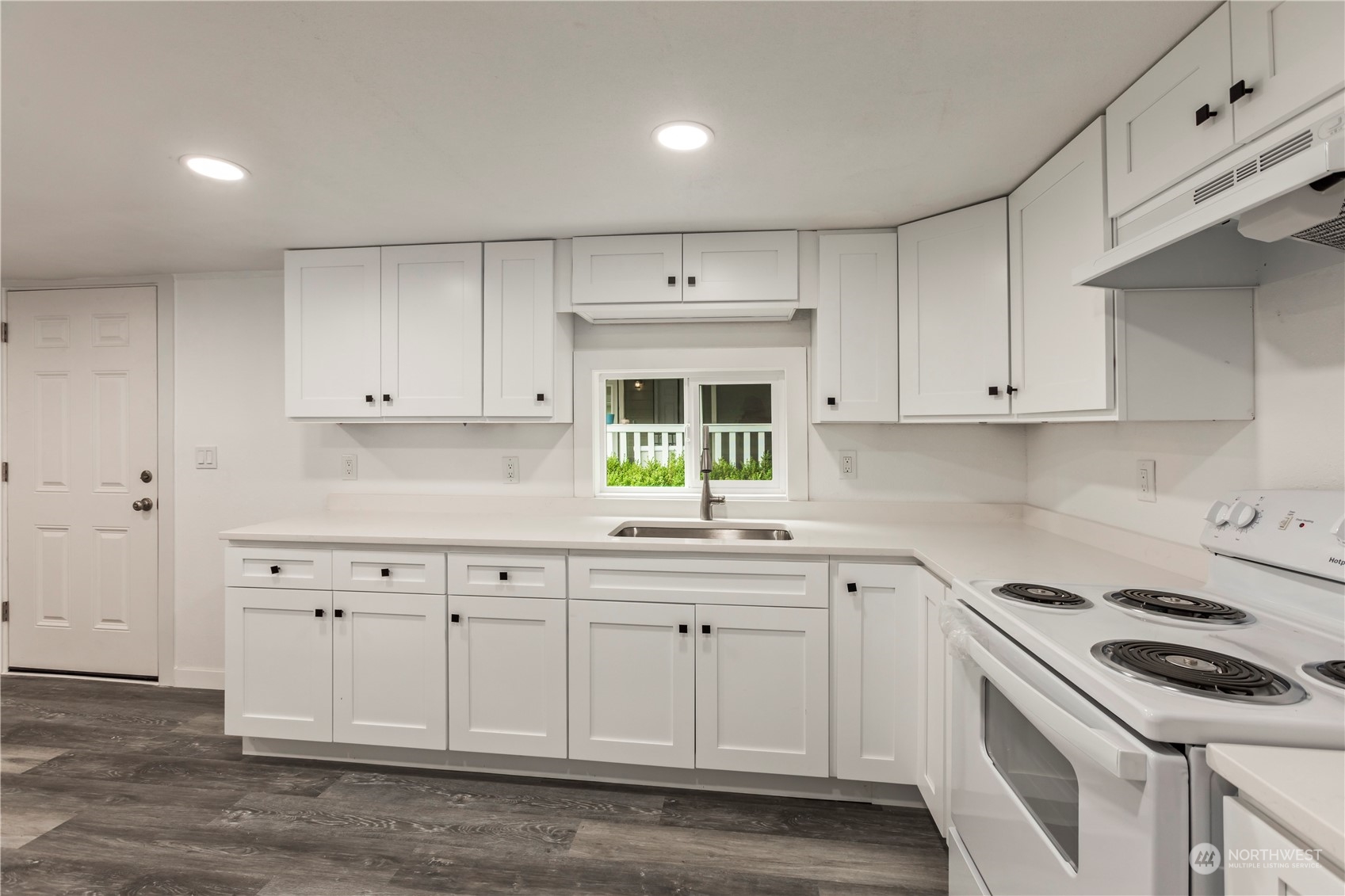 15806 54th Street Court E Sumner WA 98390