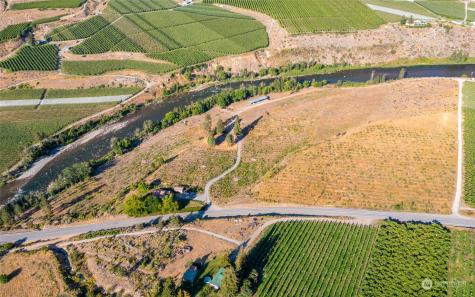 292 Sr 153 Pateros WA 98846