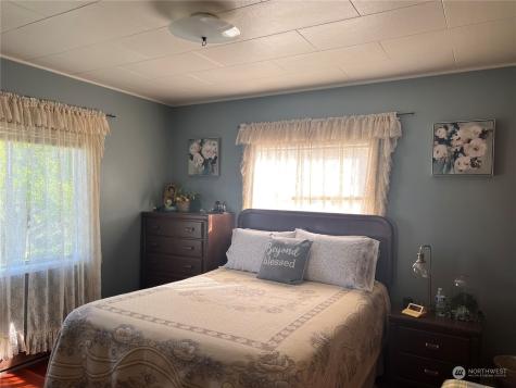 292 Sr 153 Pateros WA 98846