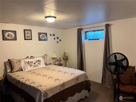 292 Sr 153 Pateros WA 98846
