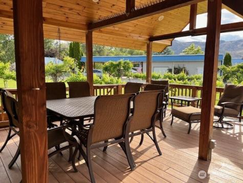 15 Oro Beach Drive Oroville WA 98844