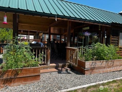 15 Oro Beach Drive Oroville WA 98844
