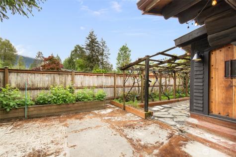 30508 223rd Avenue NE Arlington WA 98223