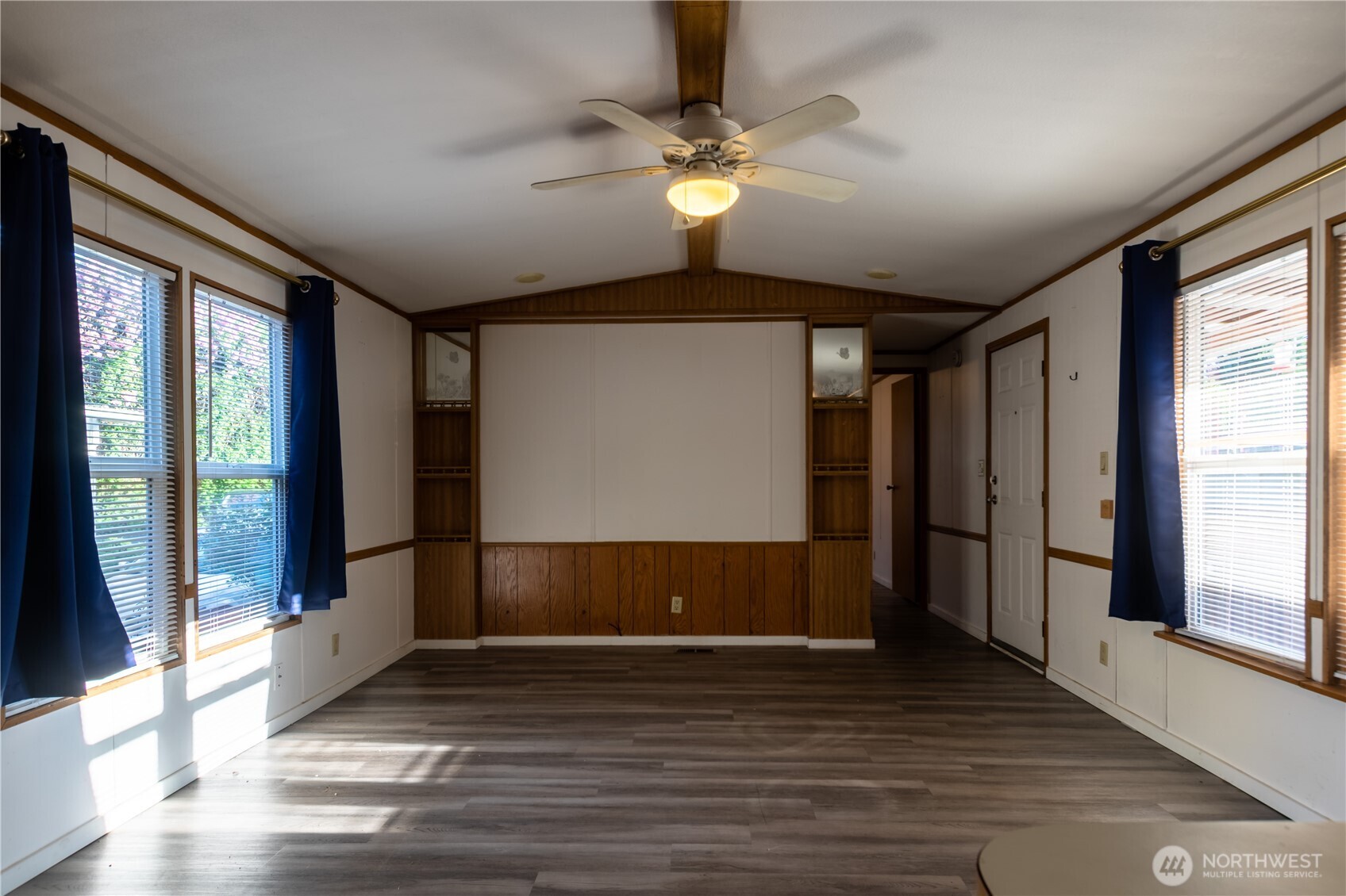 105 E Cox Arlington WA 98223