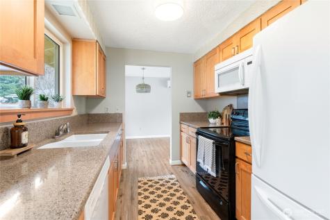 7210 Bryrwood Drive Aberdeen WA 98520