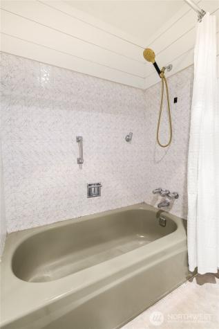 7210 Bryrwood Drive Aberdeen WA 98520
