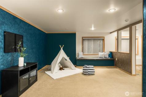 18316 NE 133rd Street Redmond WA 98052