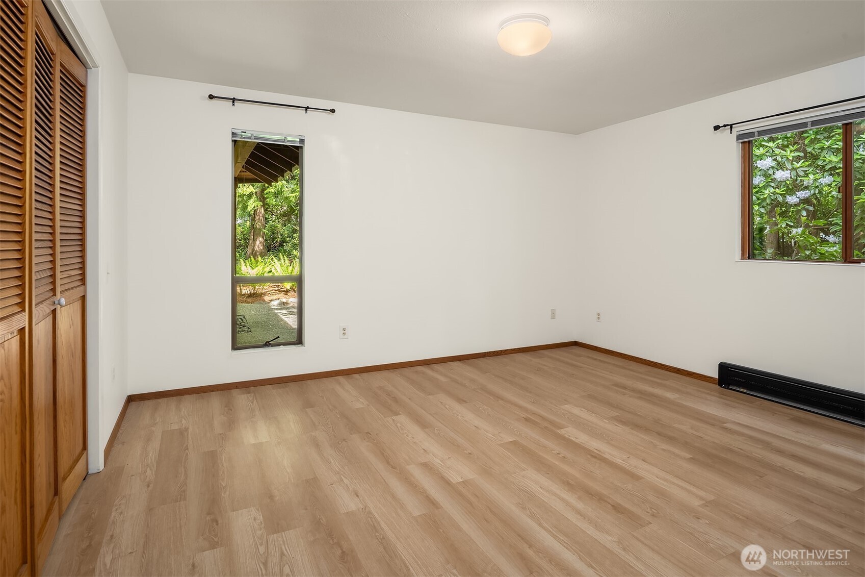 5709 80th Avenue SE Mercer Island WA 98040