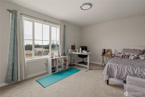 2120 SW Putnam Drive Oak Harbor WA 98277