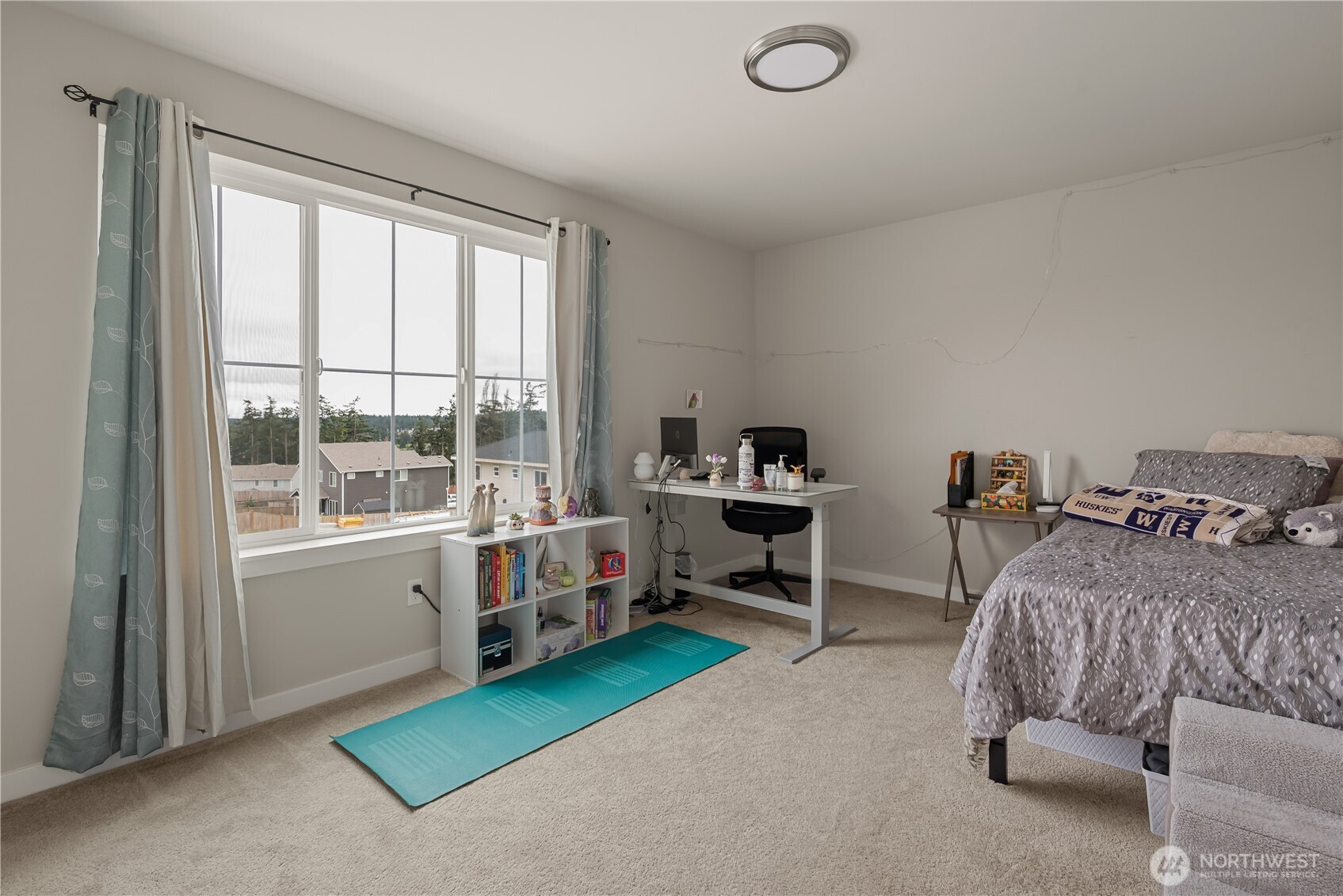 2120 SW Putnam Drive Oak Harbor WA 98277