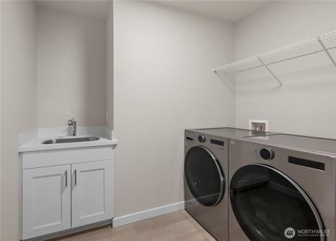 2120 SW Putnam Drive Oak Harbor WA 98277