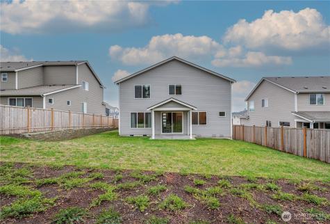 2120 SW Putnam Drive Oak Harbor WA 98277
