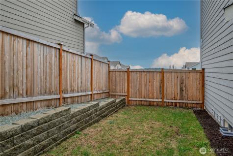 2120 SW Putnam Drive Oak Harbor WA 98277