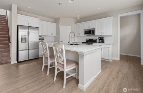 2120 SW Putnam Drive Oak Harbor WA 98277