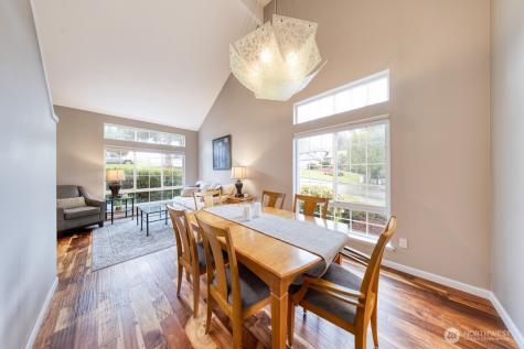 4905 NE 19th Court Renton WA 98059