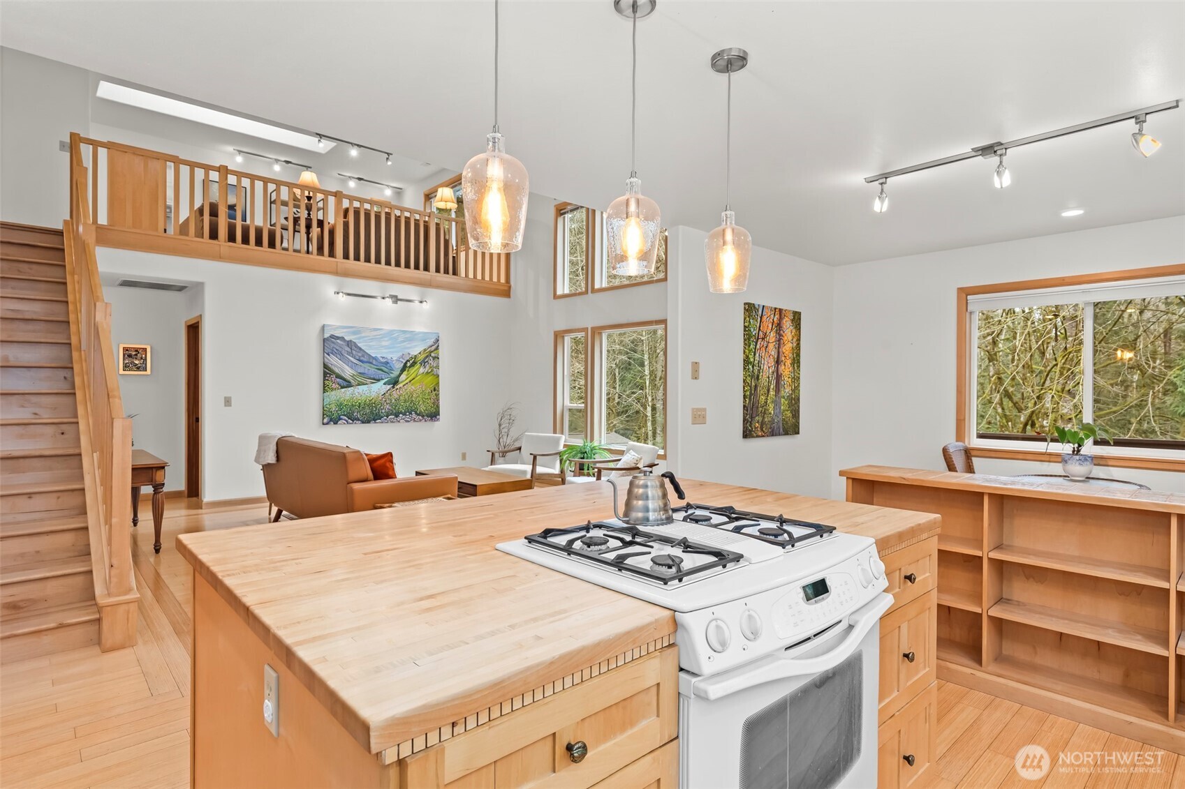 6116 Northill Loop SW Olympia WA 98512
