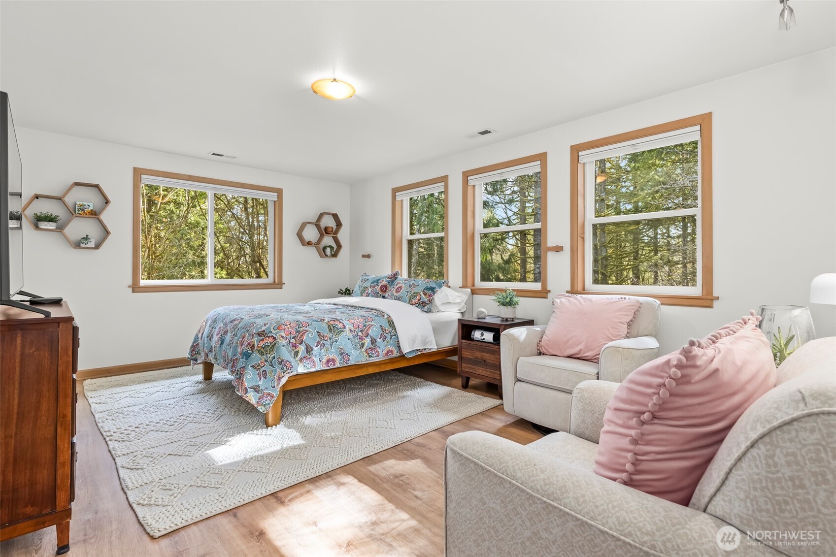 6116 Northill Loop SW Olympia WA 98512