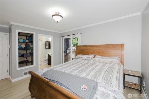 1799 NW Mulholland Boulevard Poulsbo WA 98370