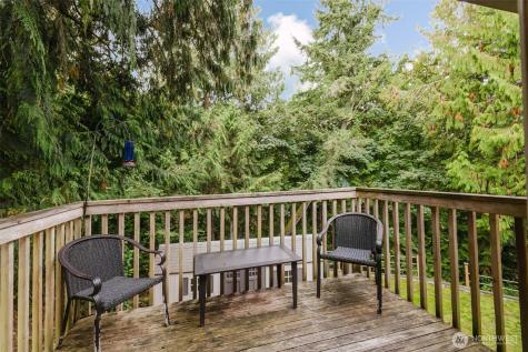 1799 NW Mulholland Boulevard Poulsbo WA 98370