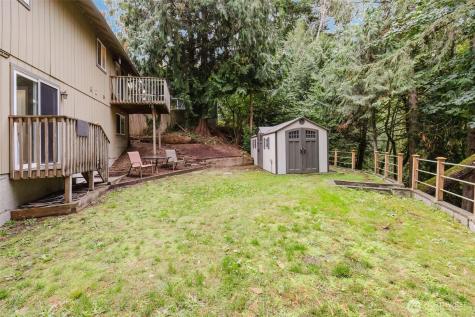 1799 NW Mulholland Boulevard Poulsbo WA 98370