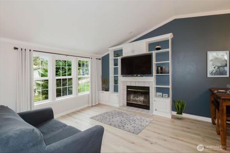 1799 NW Mulholland Boulevard Poulsbo WA 98370