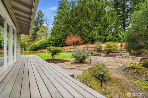 2506 159th Avenue SE Bellevue WA 98008