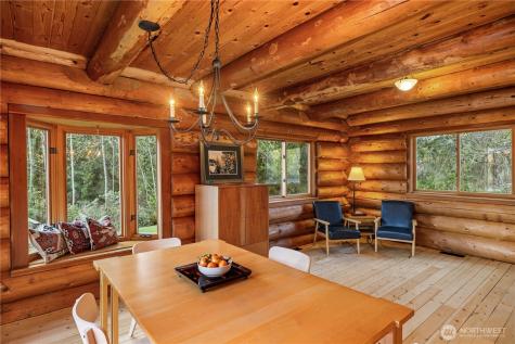 7200 NE Day Road W Bainbridge Island WA 98110