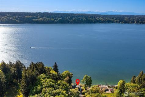 10153 SW 263rd Street Vashon WA 98070